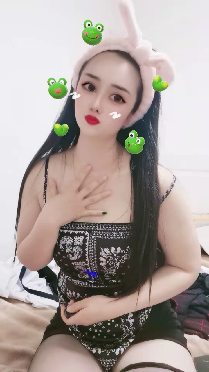 喜欢的小哥哥联系，私聊，绝对是本人，可视频认证